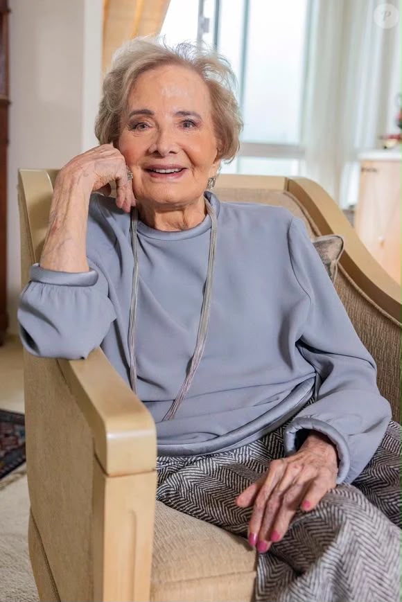 Morre Glória Menezes, aos 91 anos, no Rio de Janeiro Morre Glória Menezes, aos 91 anos, no Rio de Janeiro
