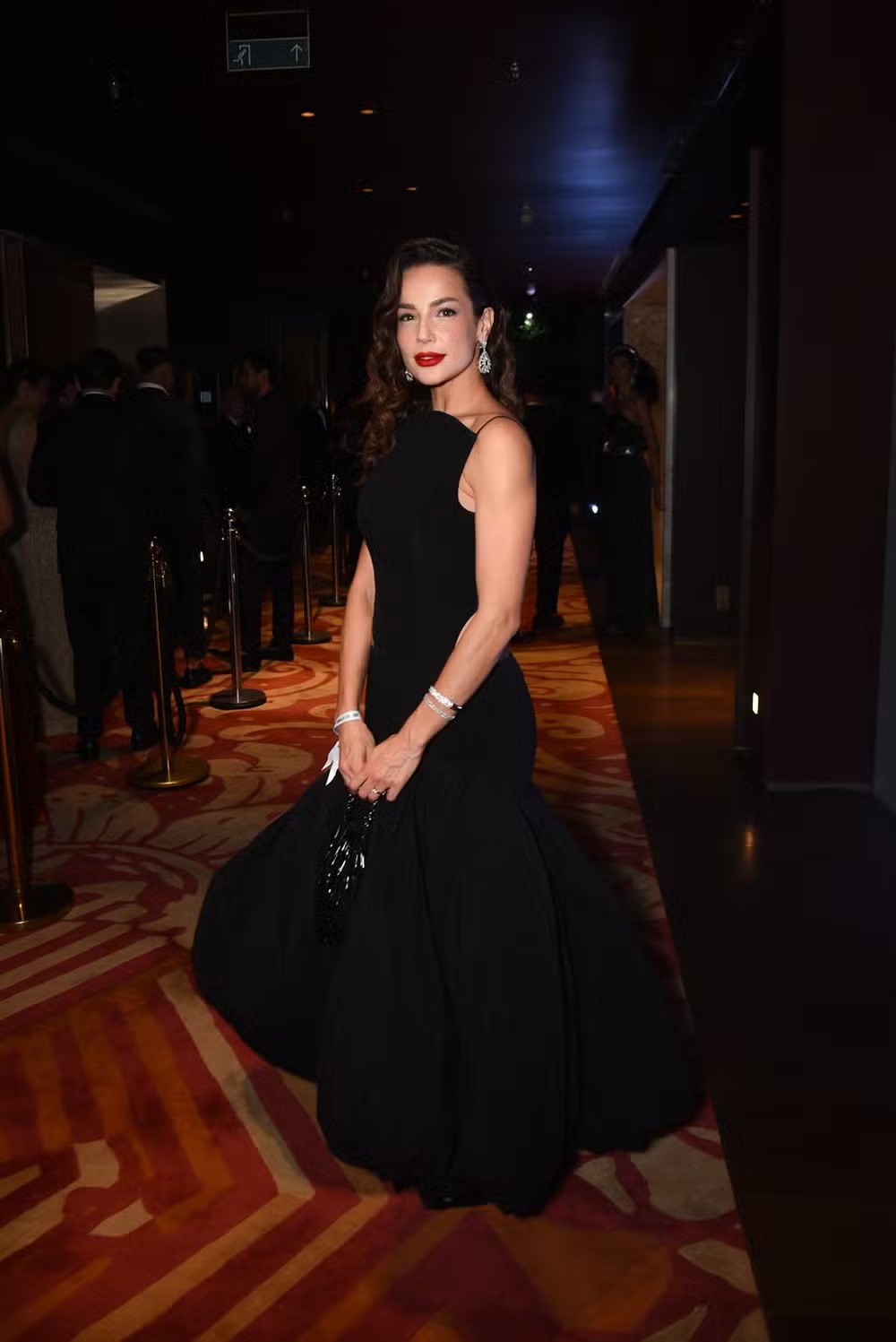 Baile do BB reúne celebridades em São Paulo com produções de destaque