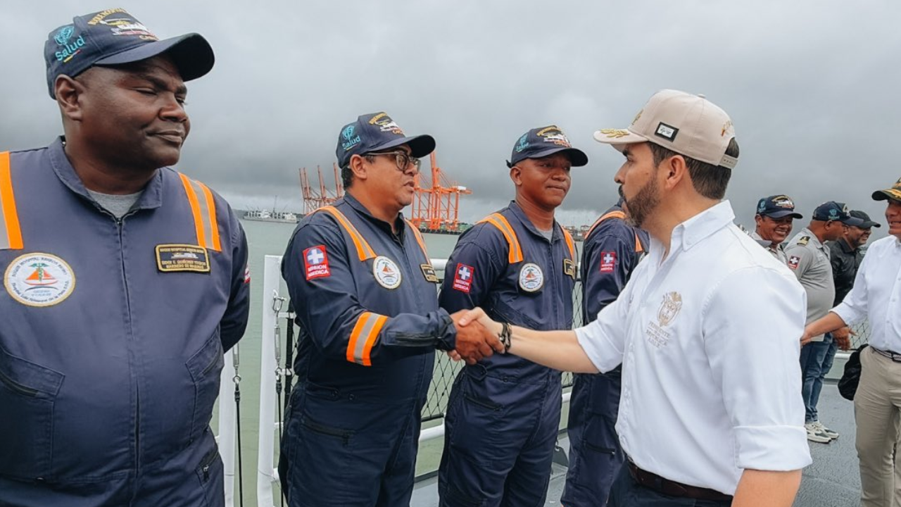 Presidente da Colômbia pede que EUA suspendam tarifas após terremoto