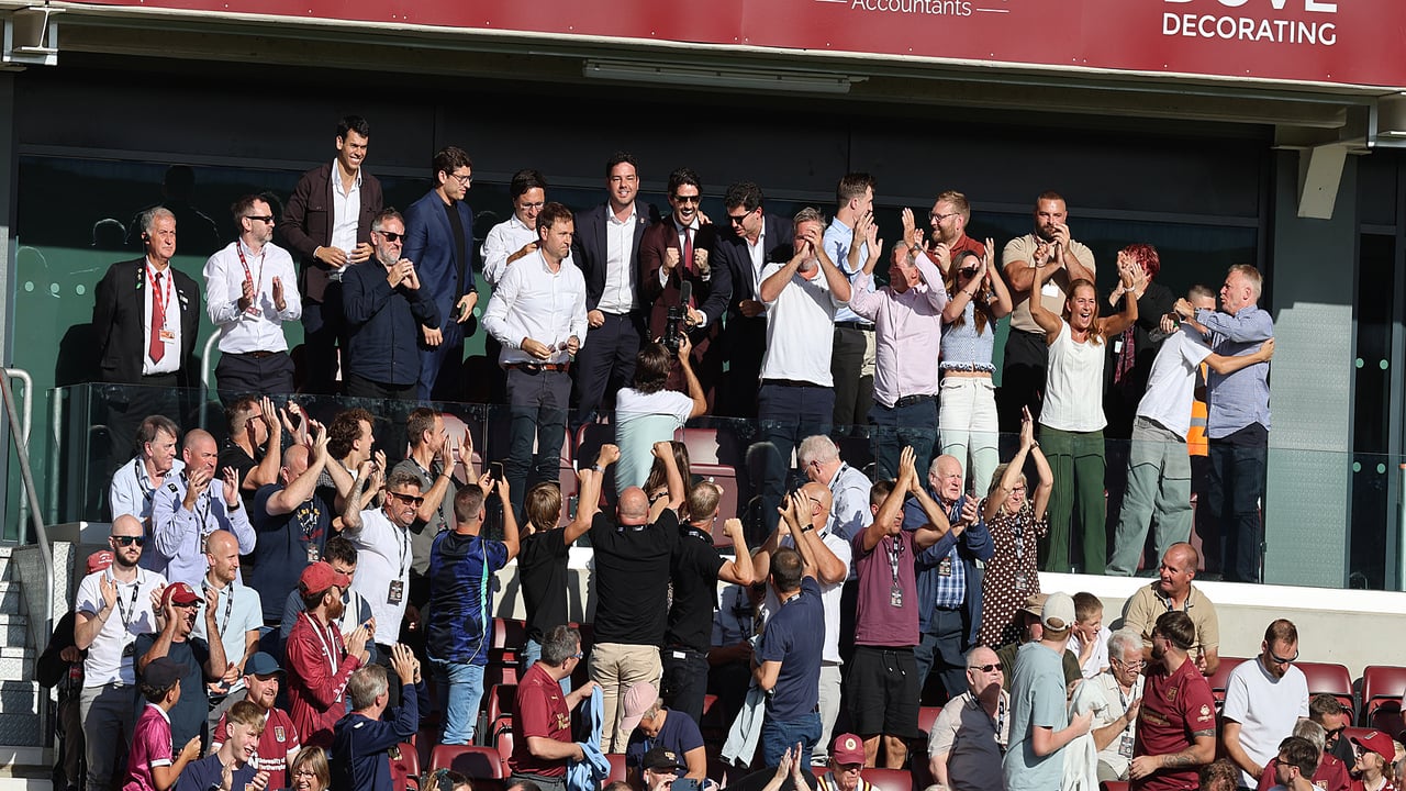 Alexandre Pato, junto com os outros investidores, estiveram presentes na partida do Northampton Town contra o Newport County no dia 5 de setembro pela League Two