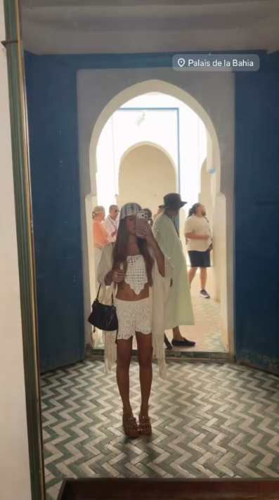 Hariany Almeida mostra viagem romântica com irmão de Anitta