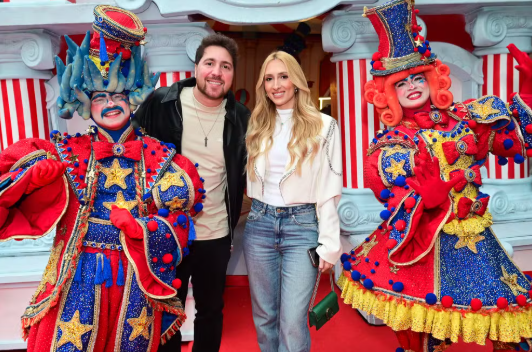 Carol Peixinho e Thiaguinho reúnem 500 convidados em festa luxuosa para o filho Bento Carol Peixinho e Thiaguinho reúnem 500 convidados em festa luxuosa para o filho Bento