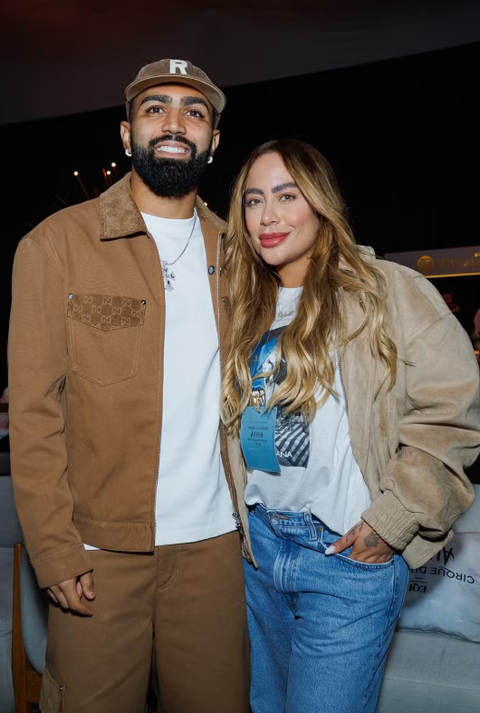 Rafaella Santos e Gabigol fazem rara aparição juntos em São Paulo