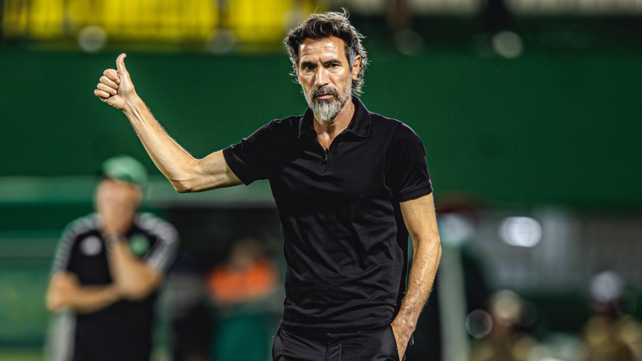 Domínguez completa 100 dias sem perder pelo Atlético-MG