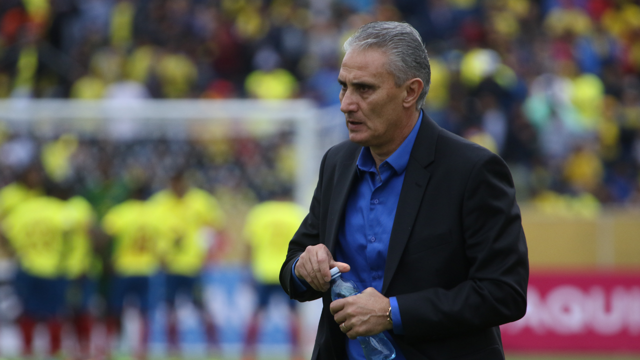 Tite assina com Botafogo até dezembro de 2028