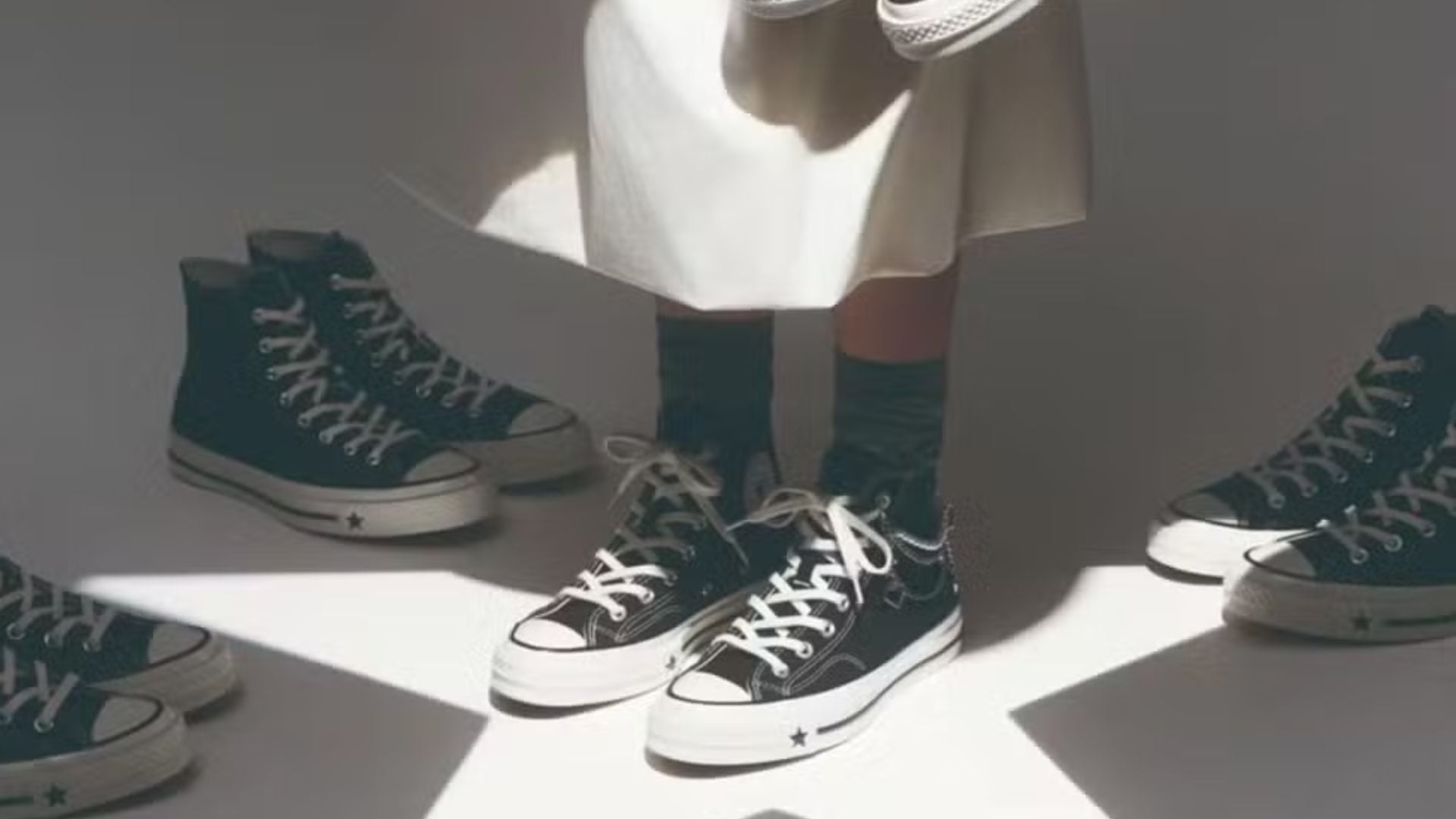 Após denúncias de racismo, Converse apaga campanha estrelada por artista de K-pop