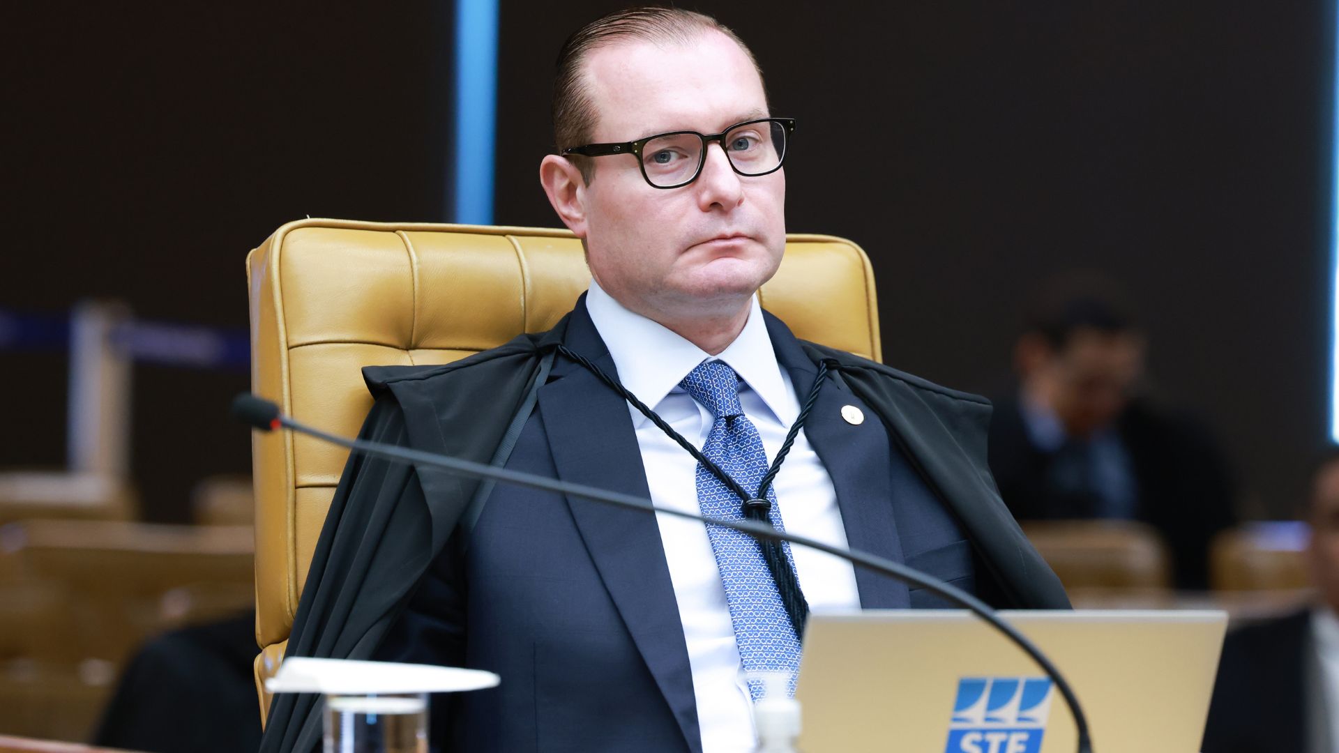 Zanin manda Polícia Federal entregar conteúdo do celular de Vorcaro em seu gabinete