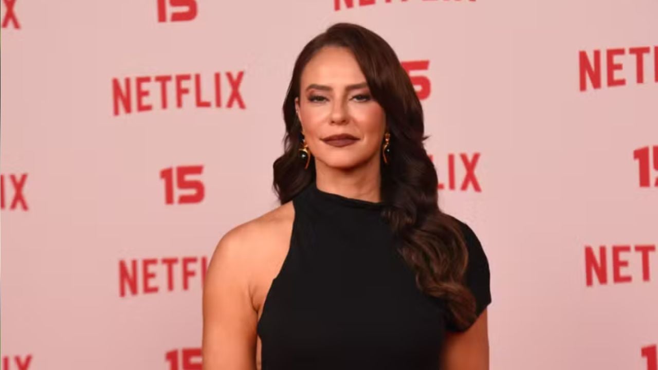 Paolla Oliveira marca presença em evento da Netflix e fala sobre retorno ao Carnaval do Rio