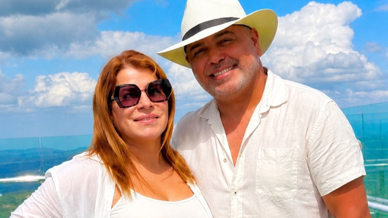 Esposa de Rick deixa os EUA após desaparecimento do marido e retorna ao Brasil