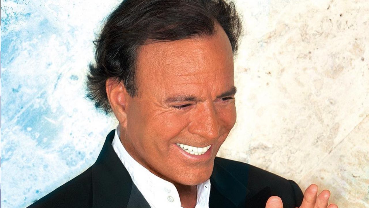 Julio Iglesias é alvo de novas acusações de agressão sexual