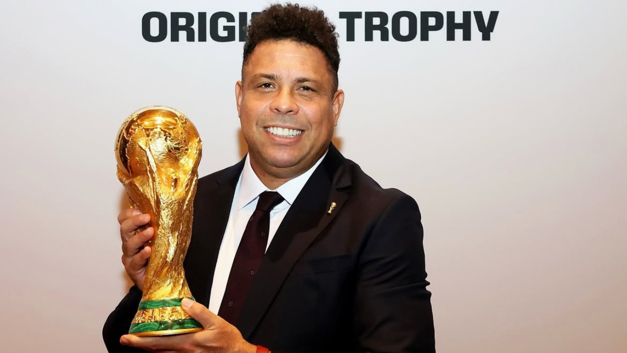 Ronaldo Fenômeno completa 50 anos com trajetória marcada por títulos e recordes