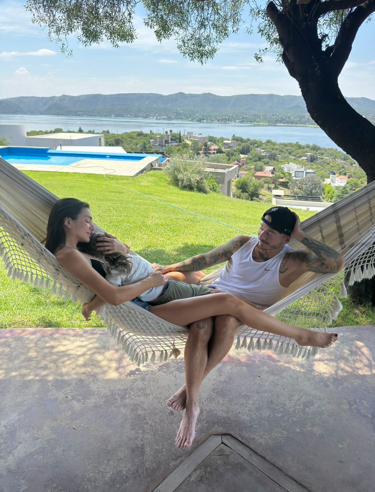 J Balvin e Valentina Ferrer encerram relacionamento após quase uma década juntos