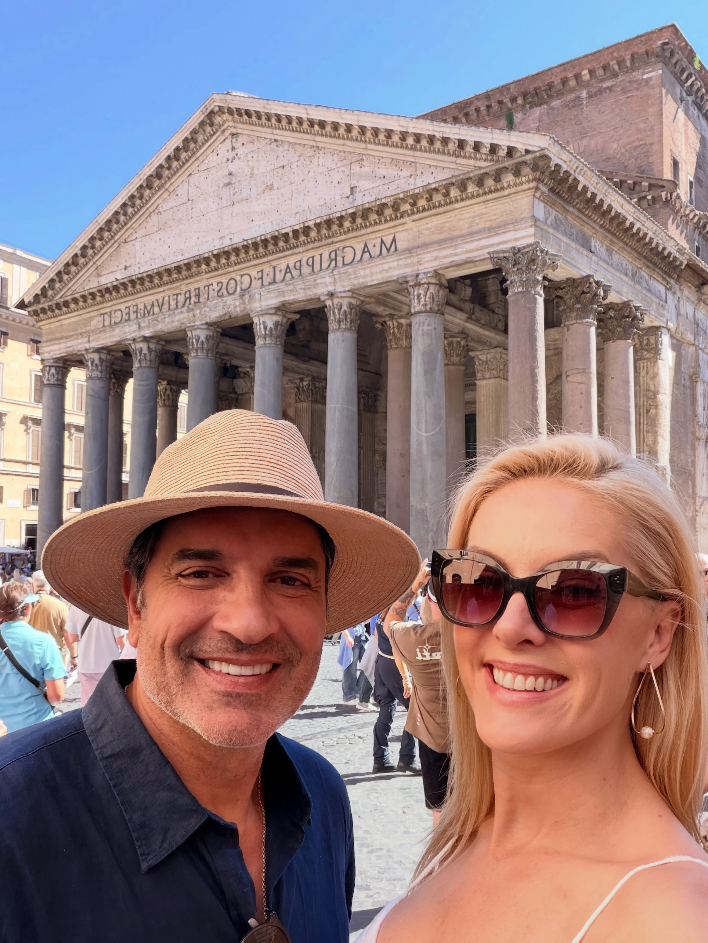 Ana Hickmann mostra álbum da lua de mel com Edu Guedes durante viagem pela Itália