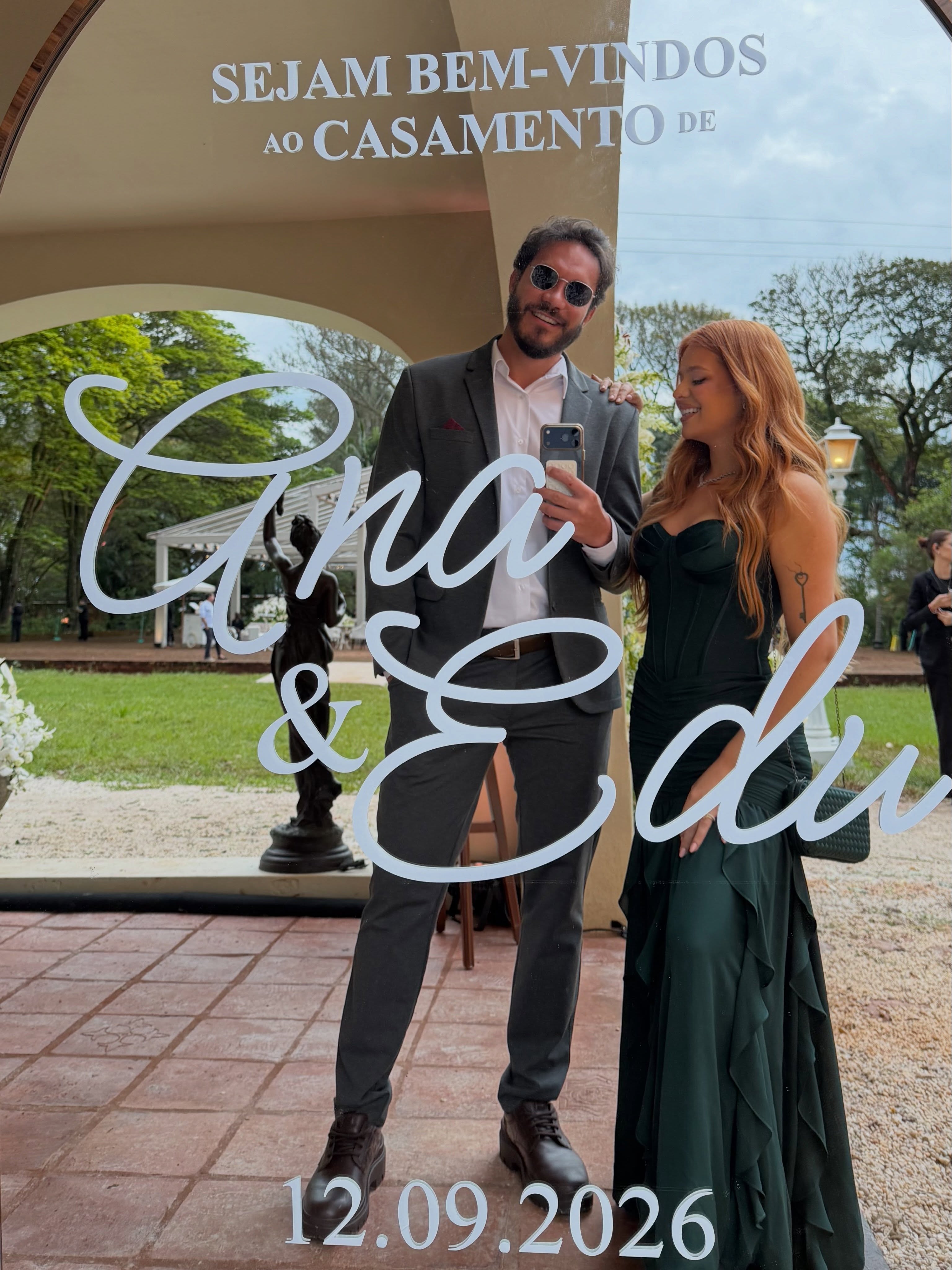 Viih Tube brilha em verde-esmeralda no casamento religioso de Ana Hickmann e Edu Guedes em São Paulo