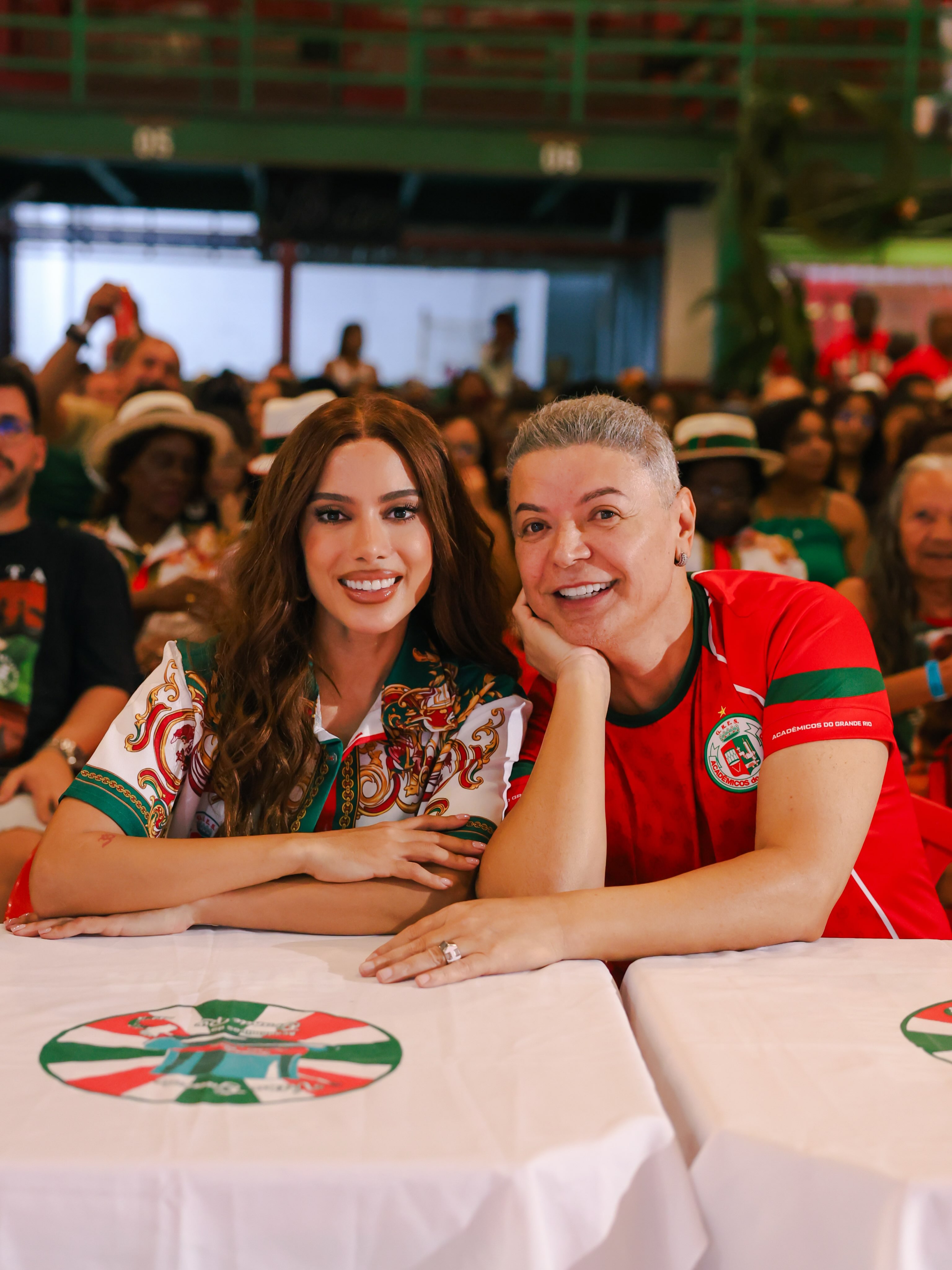 Anitta declara carinho pela Grande Rio e diz que “se sente em casa”; Danilo Mesquita reage Anitta declara carinho pela Grande Rio e diz que “se sente em casa”; Danilo Mesquita reage