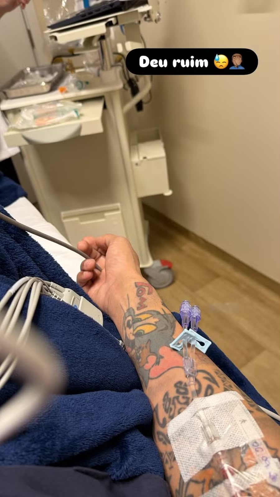 Dentinho é hospitalizado após sentir “dor insuportável” e emociona ao agradecer à esposa Dentinho é hospitalizado após sentir “dor insuportável” e emociona ao agradecer à esposa
