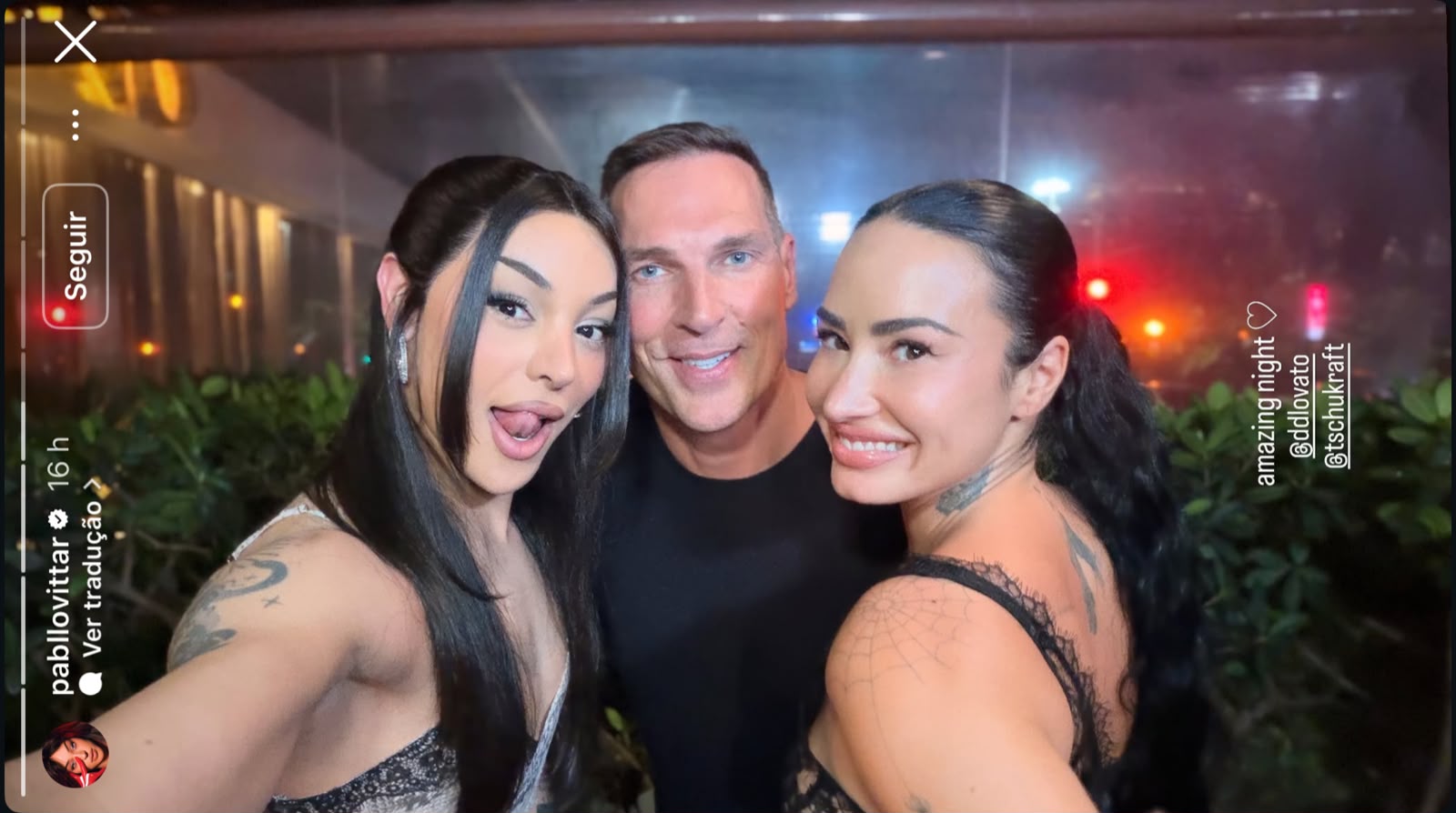 Pabllo Vittar e Demi Lovato se encontram no Rio em restaurante Pabllo Vittar e Demi Lovato se encontram no Rio em restaurante