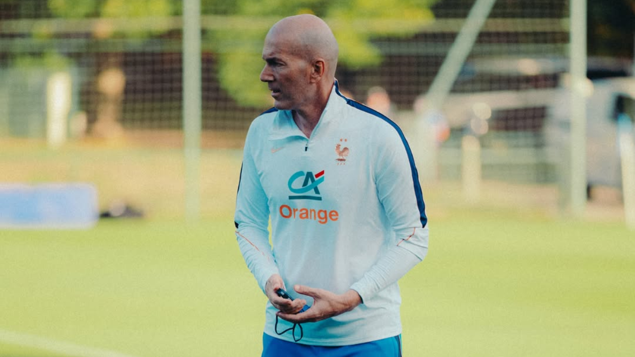 O técnico da seleção francesa. Zinédine Zidane | Reprodução/Instagram/@equipedefrance