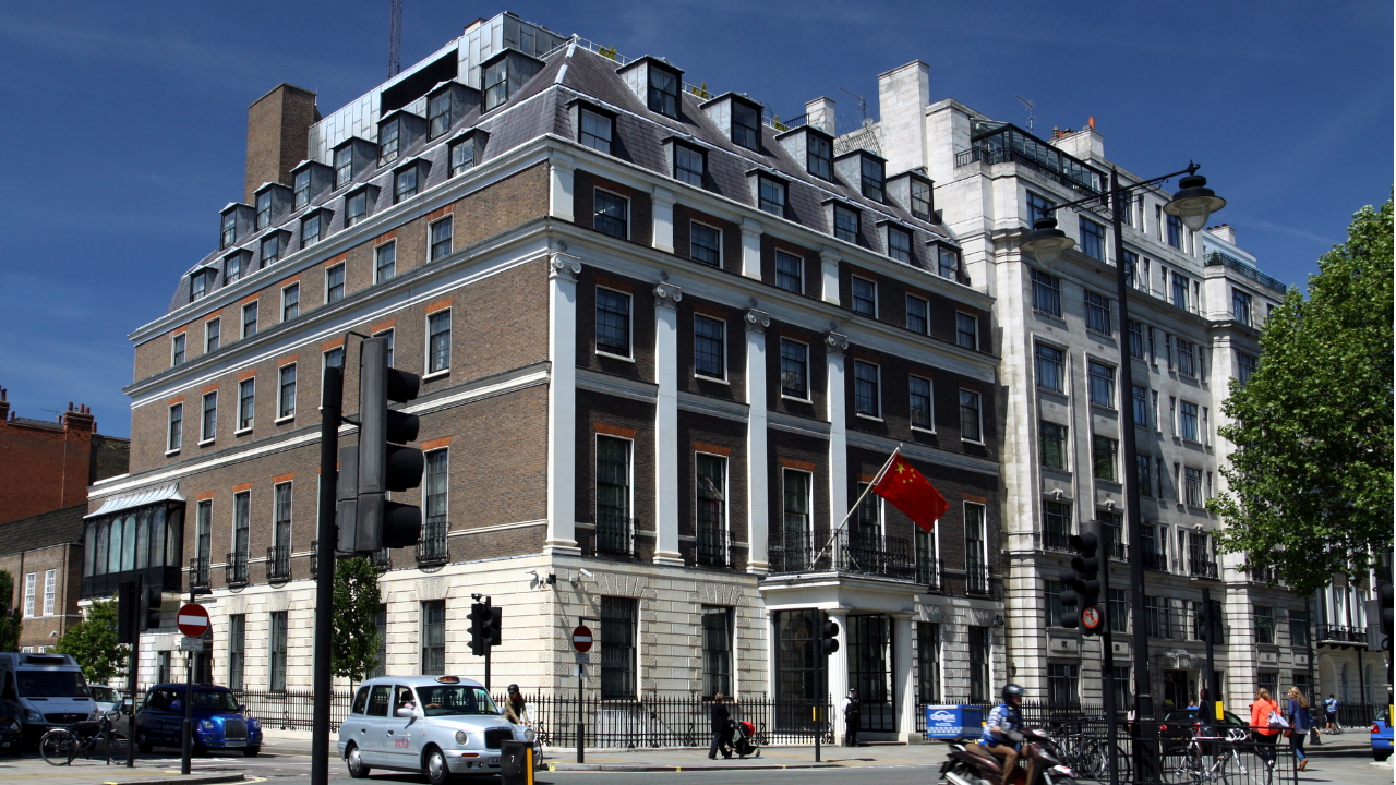 Reino Unido acusa China de espionar pesquisas de tecnologia
