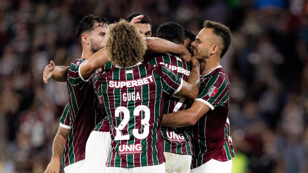 Equipe do Fluminense comemorando o gol do Hulk | Reprodução / Instagram / @fluminensefc
