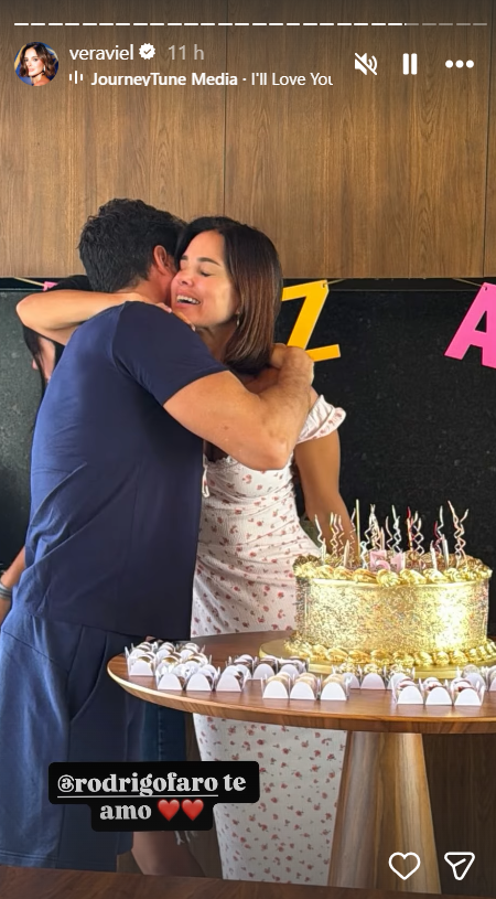 Vera Viel celebra 51 anos com festa em mansão e homenagem de Rodrigo Faro