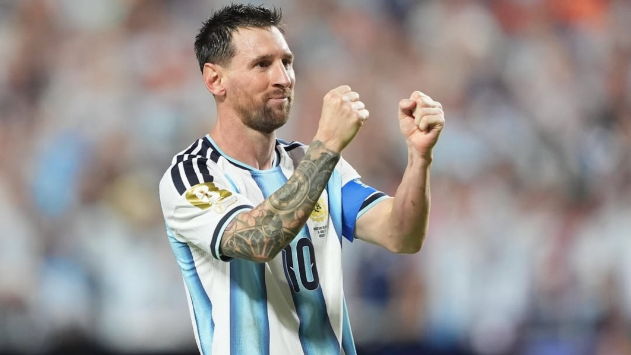 Cristiano Ronaldo envia mensagem de admiração para Messi na despedida da Argentina