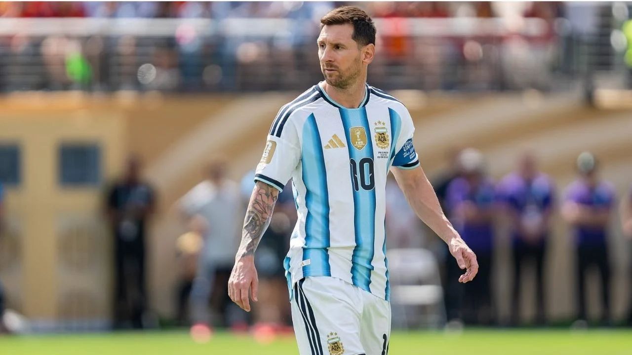 Lionel Messi durante partida pela seleção argentina
