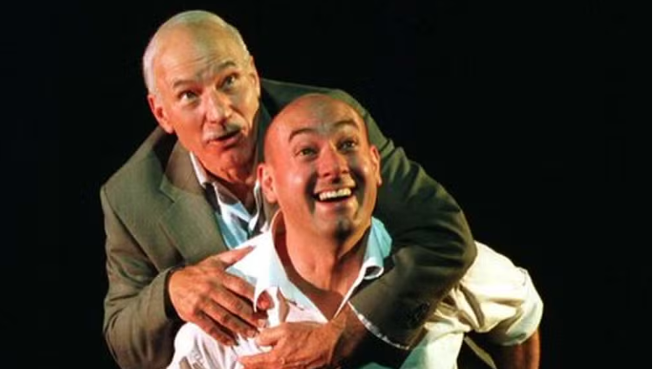 Filho de Patrick Stewart publica foto com o pai após anos de relação distante