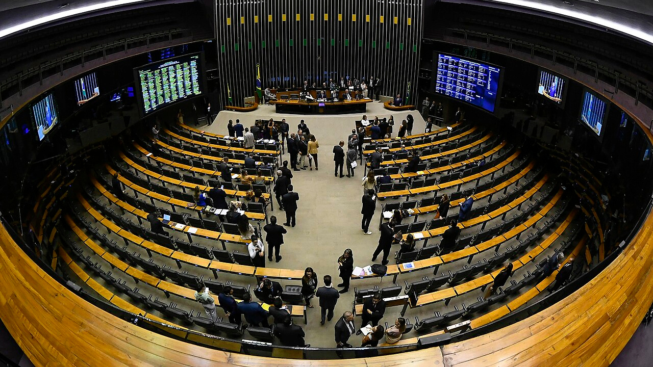 Fim da escala 6×1 chega ao senado nesta quarta-feira