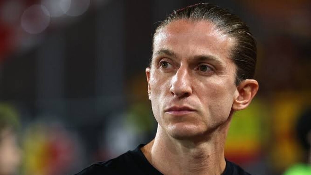 O treinador Filipe Luís