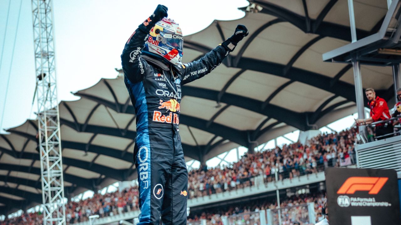 F1: Max Verstappen celebra vitória em Sepang e destaca orgulho da Red Bull