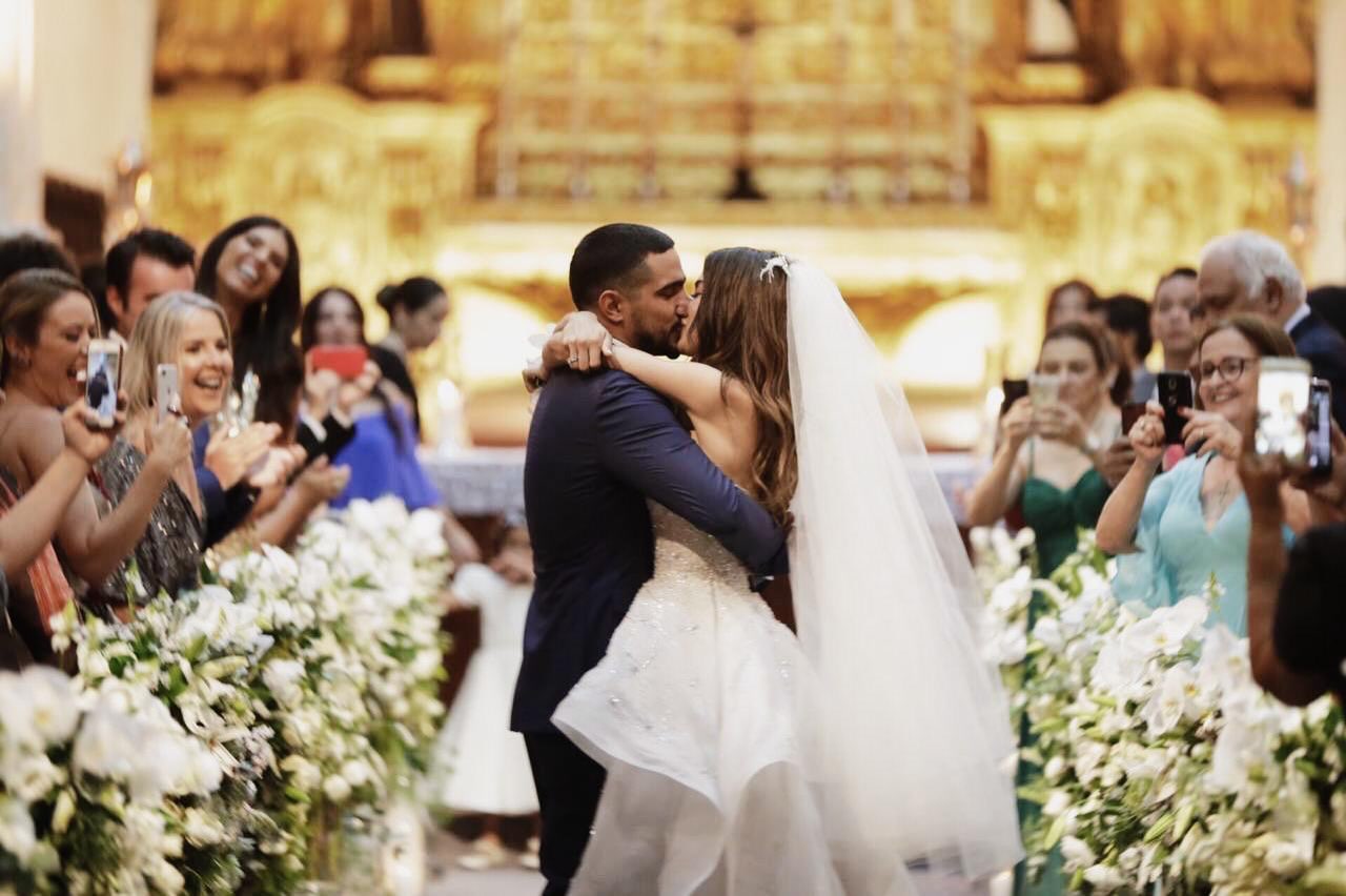 Thaila Ayala se declara a Renato Góes ao celebrar 7 anos de casamento: “Dia mais feliz da minha vida”