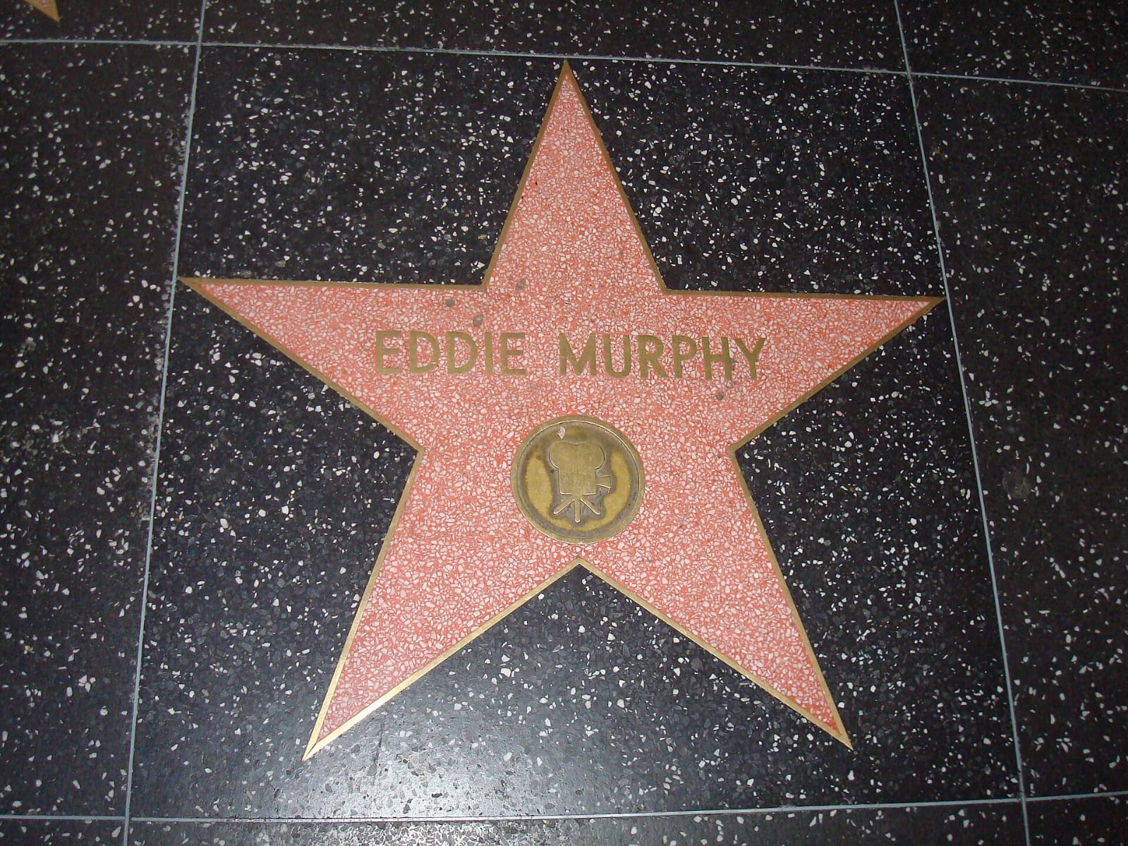 Eddie Murphy vai estrelar The Chairman, sua primeira série roteirizada Eddie Murphy, protagonista de The Chairman