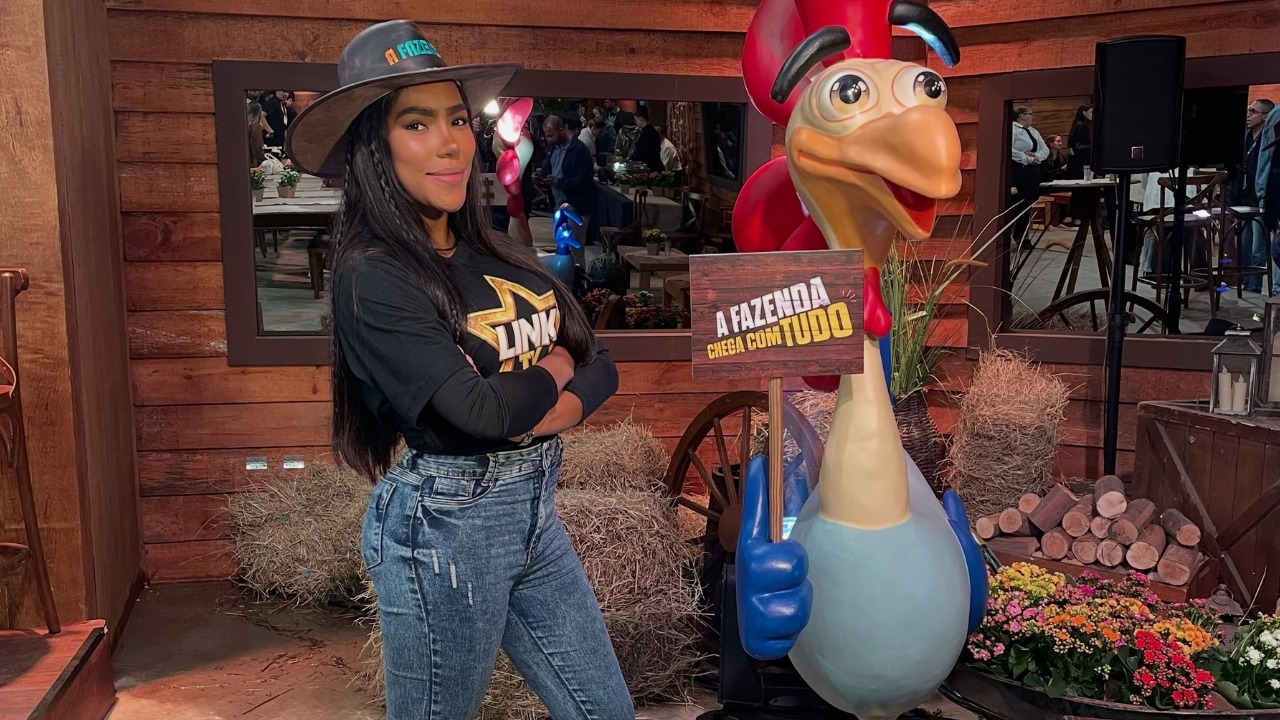Carol Lekker decide deixar a TV e retorna à Espanha após polêmica em “A Fazenda”