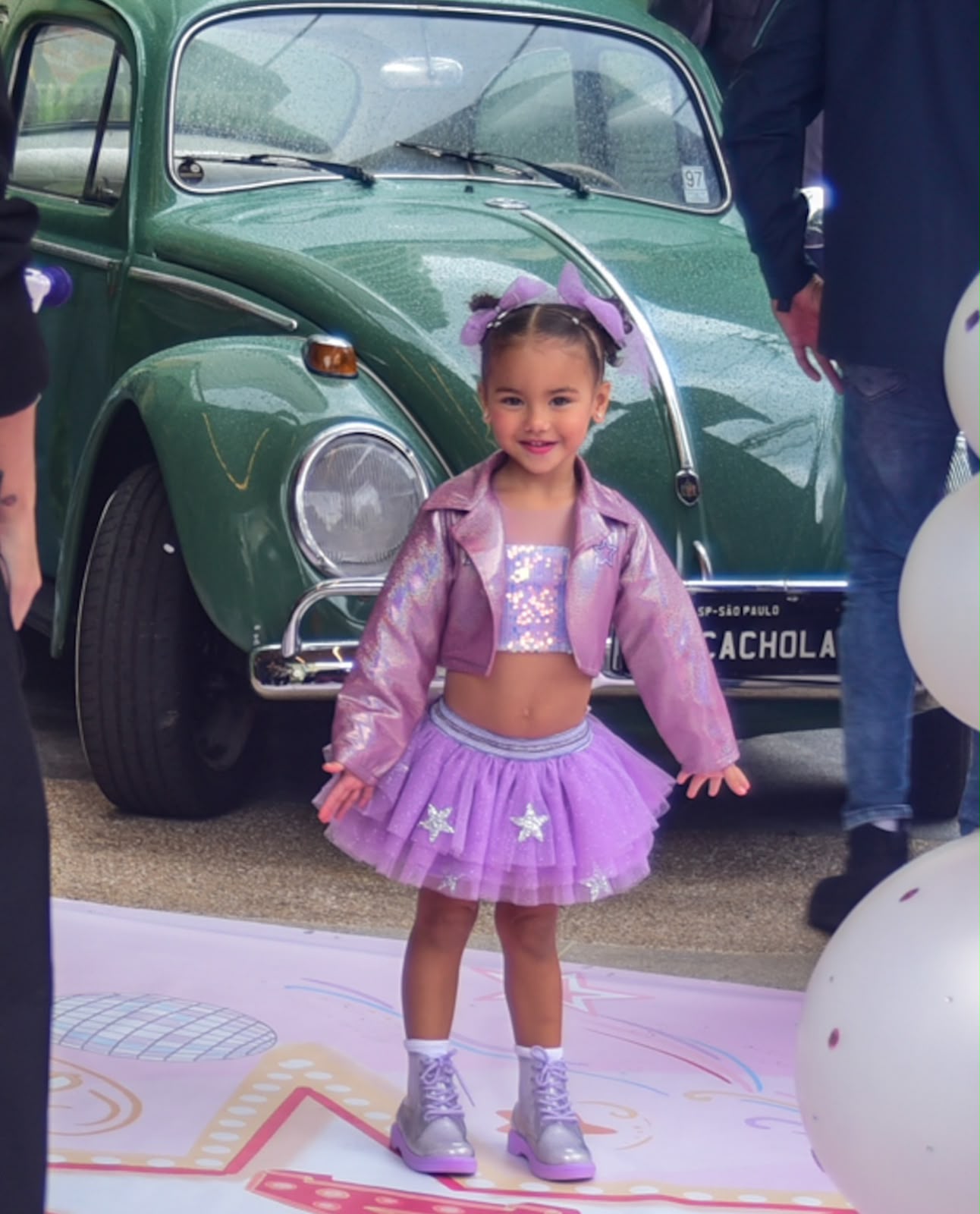 Mavie completa 3 anos e ganha festa de “Show de Talentos” organizada por Neymar e Bruna Biancardi