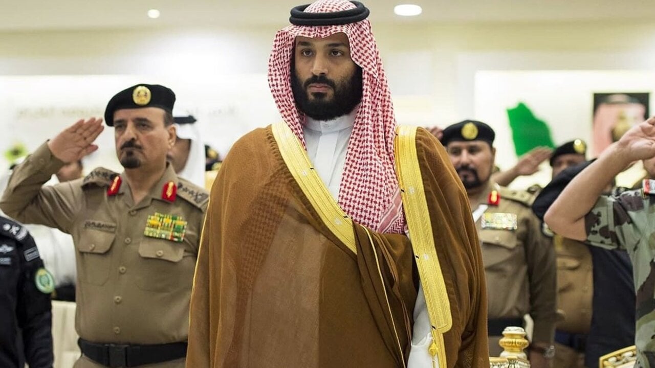 Arábia Saudita ataca o Iêmen e Houthis ameaçam Riade