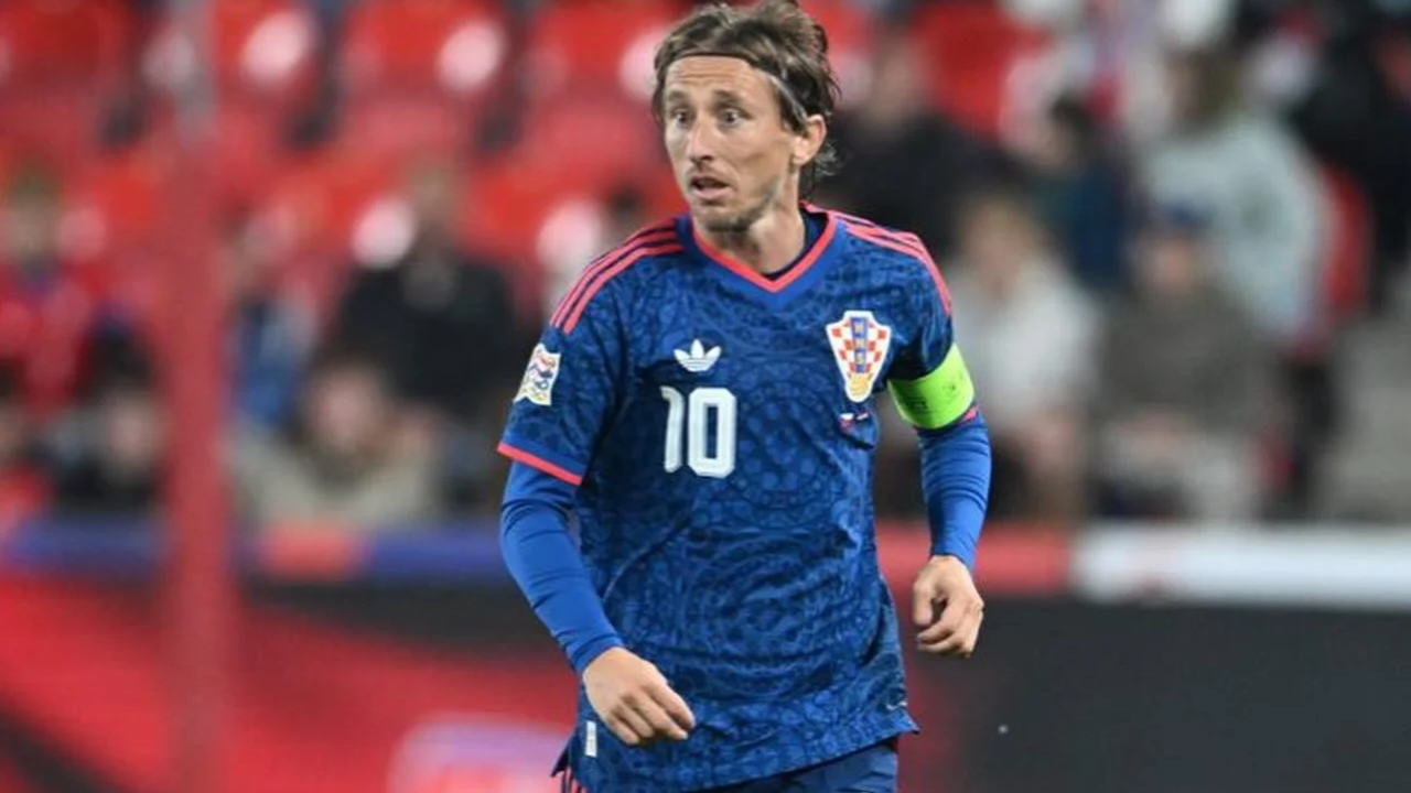 Modric se emociona após goleada da Croácia e admite: “Em 20 anos, nunca senti tanta vergonha”