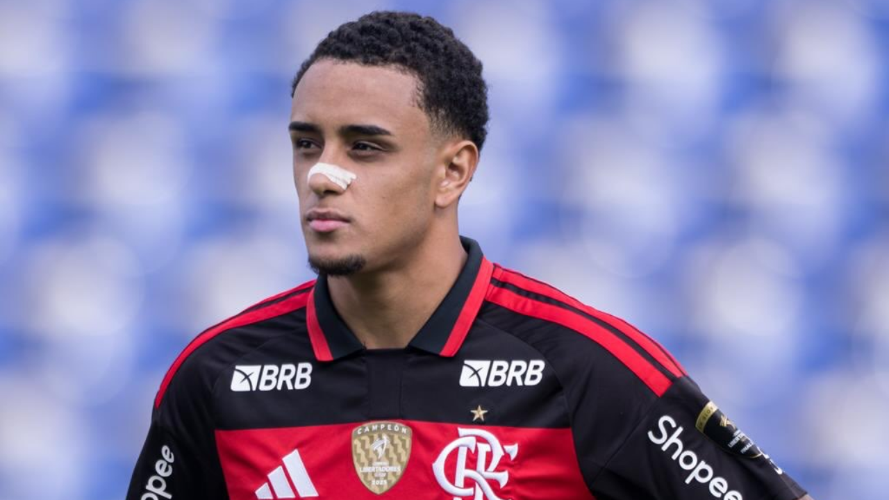 Flamengo arrecada abaixo do esperado com transferências