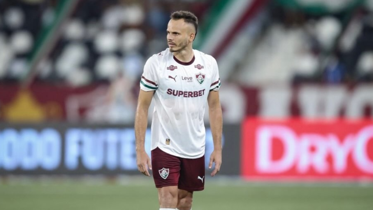 Renê comenta duelo com Palmeiras: “Esperamos uma guerra”